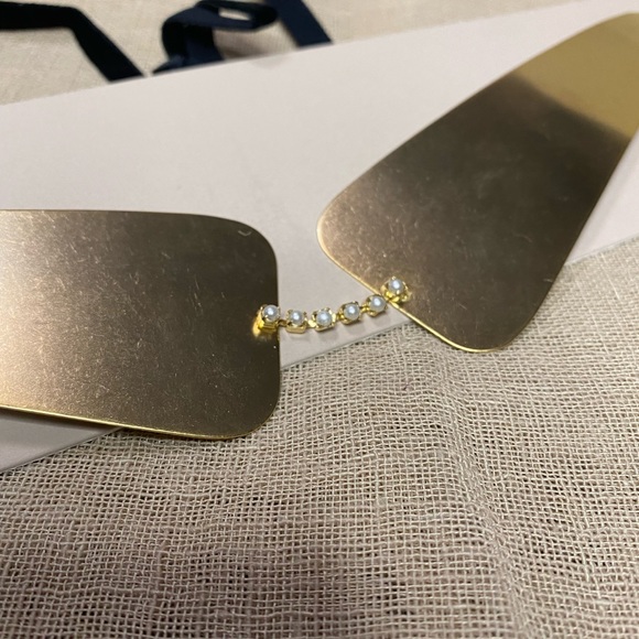 Colette Malouf Metal & Pearls Horsebit Headband - Picture 2 of 6